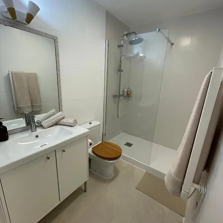 Apartmán Joli Climatise Avec Terrasse Au Calme